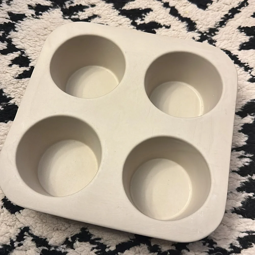Crofton Unglazed Stoneware Muffin Maker